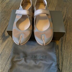 Nike Skims Rift mesh ballet sneakers Women's Beige Athletic Shoes size 8 1/2